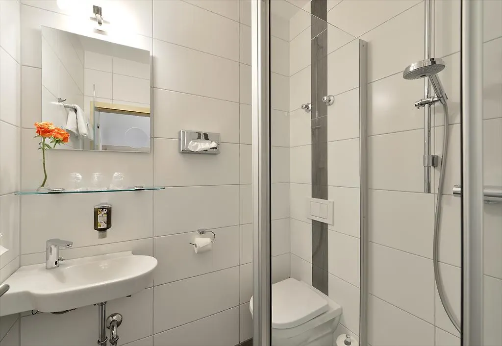 Hotel Sonnenhof Pleinfeld 3*,